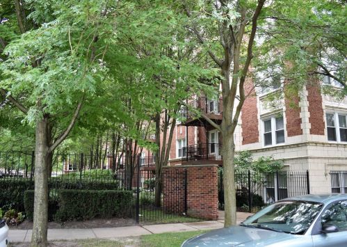 1017 46th St, Chicago, IL 60653-3642