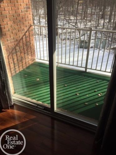 52058 Heatherstone Ave, Macomb Township MI  48042-3554 exterior