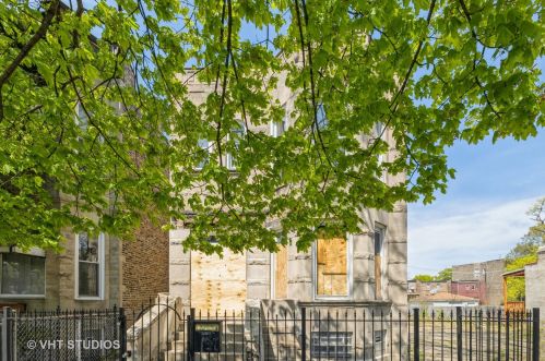 4024 Arthington St, Chicago IL 60624-3501 exterior