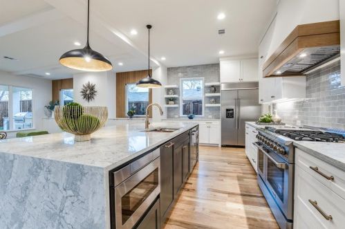 7323 Casa Loma Ave, Dallas TX 75214-4006 exterior