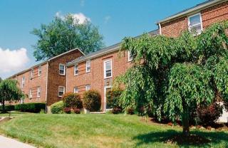 4700 Gateway Ter, Baltimore MD  21227-1213 exterior