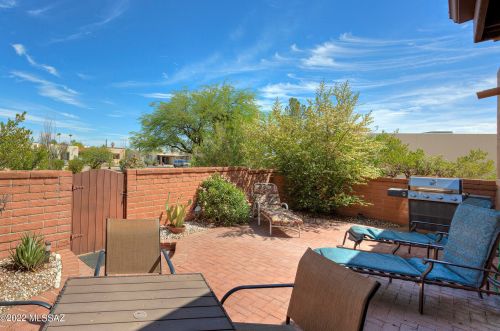 2790 Camino Selva, Green Valley AZ 85622-5500 exterior