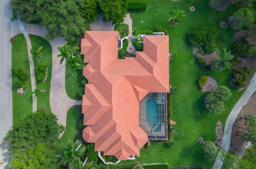 4188 Brynwood Dr, Naples FL 34119-8413 exterior