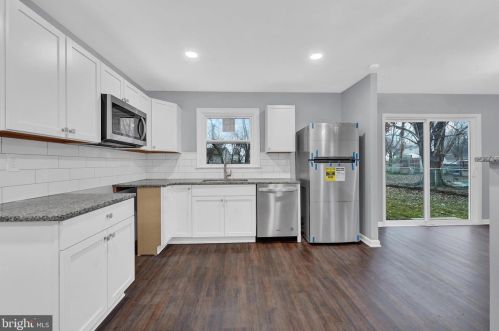 31 Constitution Blvd, New Castle DE  19720-4449 exterior