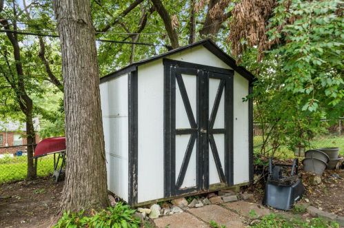 7312 Wellington Ave, Saint Louis MO 63130-1724 exterior