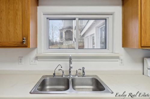 305 Pne St, Big Rapids MI 49307-1361 exterior