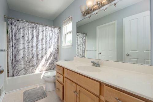 4715 Geneva Ave, Kalamazoo MI  49024-3031 exterior