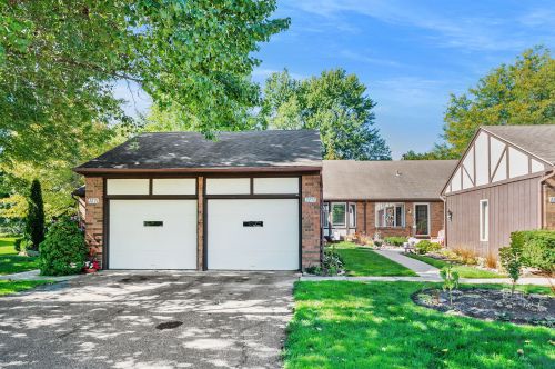 2277 Radcliff Cir, Grand Rapids MI 49546-7725 exterior