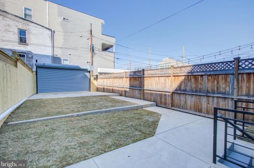 3904 13th St, Washington DC 20003-4108 exterior