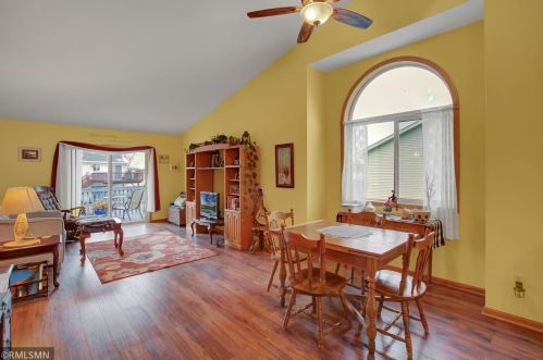 215 11 Ave, Princeton MN 55371-1451 exterior