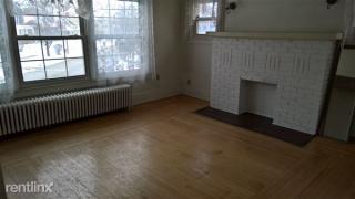 2662 Military St, Port Huron MI  48060-8136 exterior