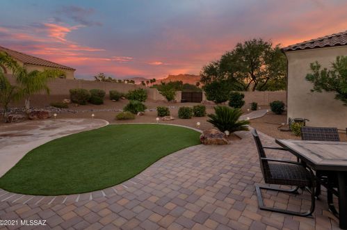 8499 National Dr, Tucson AZ 85742-8526 exterior