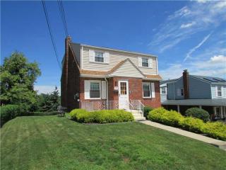 867 Newport Dr, Pittsburgh, PA 15234-2547