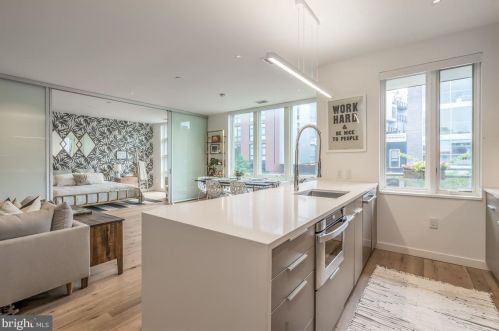 1932 9th St, Washington DC  20001-4108 exterior