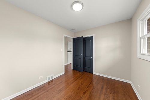 794 Lombard St, Elmhurst IL  60126-1762 exterior