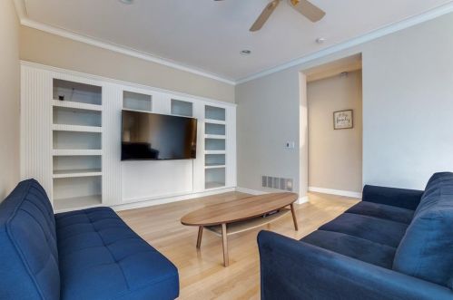 17916 Castle Bnd Dr, Dallas TX 75287-6800 exterior