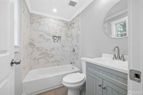 47 Harrison Ave, Edison NJ  08837-3430 exterior