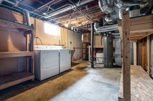 2832 Shoshone Rd, Waukegan IL 60087-3612 exterior