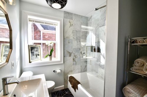 9600 Avers Ave, Chicago IL 60805-2944 exterior