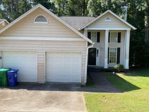 5526 Downs Way, Lithonia, GA 30058-7852