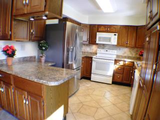 1901 Sangamon Dr, Champaign IL  61821-4930 exterior