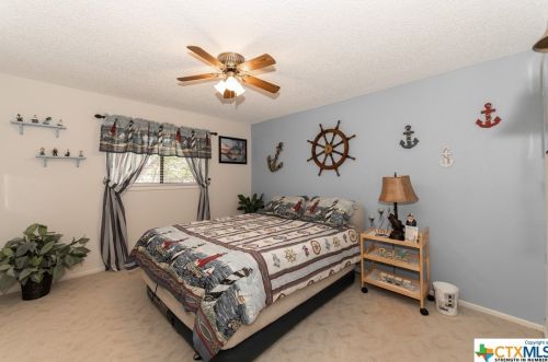 309 Rolling Oaks Ln, San Antonio TX 78253-5354 exterior