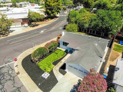 5501 Arizona Dr, Concord CA  94521-4026 exterior