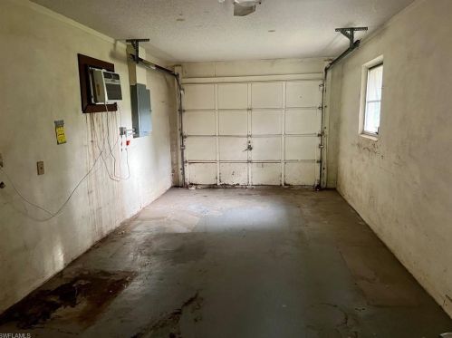 3701 21 Ave, Naples FL 34116-5722 exterior