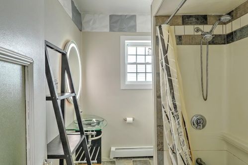 252 Admiral St, Providence RI 02908-1350 exterior