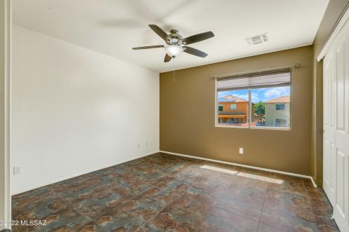 9966 Emberwood Dr, Tucson AZ 85748-5114 exterior