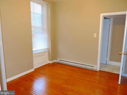 829 41 St, Philadelphia PA 19104-2236 exterior