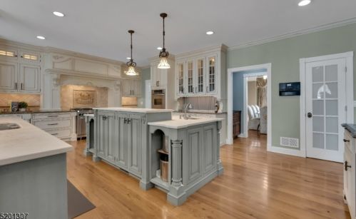 7 Chilton Rd, Chester NJ  07930-3107 exterior