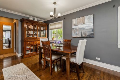 6283 Cicero Ave, Chicago IL 60646-4917 exterior