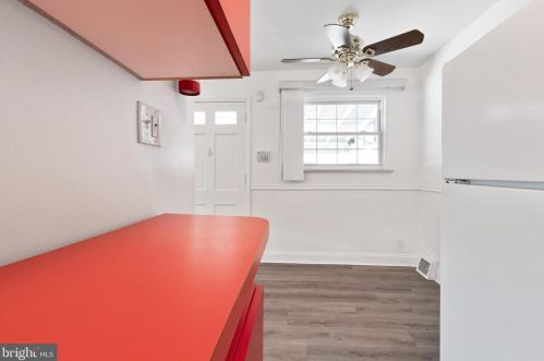 2841 10th St, Philadelphia PA  19148-5008 exterior