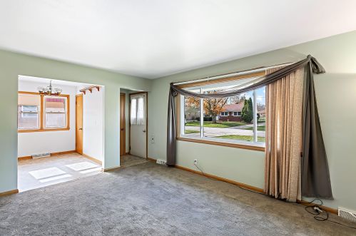 4460 65th St, Milwaukee WI  53220-3420 exterior