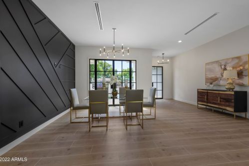 6841 12th Ave, Phoenix AZ  85013-1021 exterior