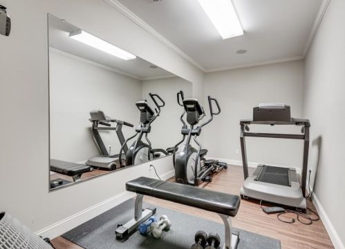 2337 Greenglade Rd, Atlanta GA 30345-3828 exterior