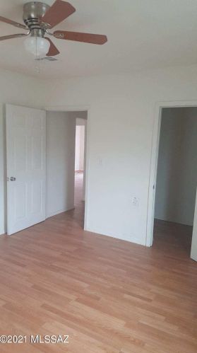 802 34th St, Tucson AZ  85713-4611 exterior