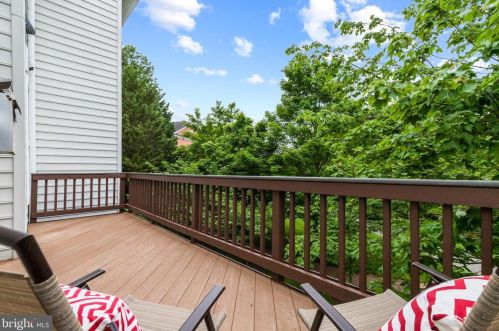 252 Murtha St, Alexandria VA 22304-8613 exterior