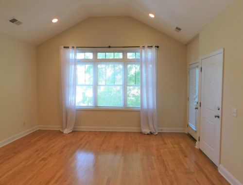 11148 Kedzie Ave, Chicago IL 60629-3532 exterior