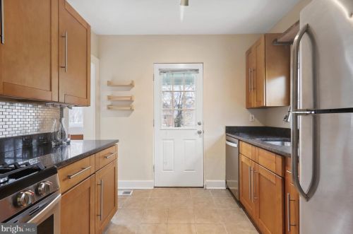 6409 Eastern Ave, Silver Spring MD  20912-4728 exterior