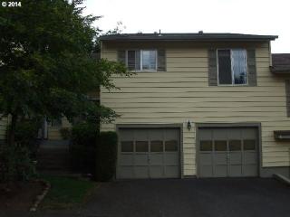 15003 Rose Pkwy, Portland, OR 97230-4522