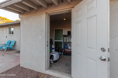 8051 Malvern St, Tucson AZ  85710-4238 exterior