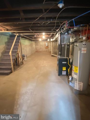 2502 29th St, Philadelphia PA  19132-3022 exterior