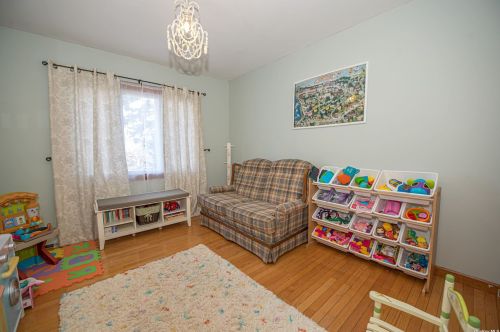 32 Adelaide St, Huntington Station NY 11746-3441 exterior