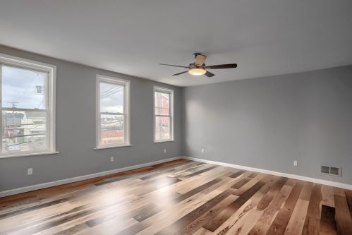 345 Pearl St, Pittsburgh PA 15224-1908 exterior