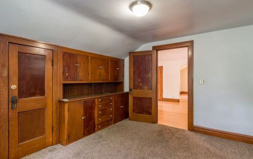 325 Jackson St, Waukegan IL 60085-6301 exterior