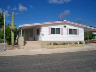 5552 Cir Z St, Tucson AZ  85713-4417 exterior