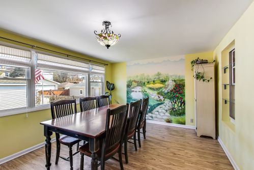 6147 Melvina Ave, Chicago IL 60638-4305 exterior