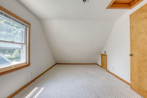 2660 70, Milwaukee WI 53219-2507 exterior